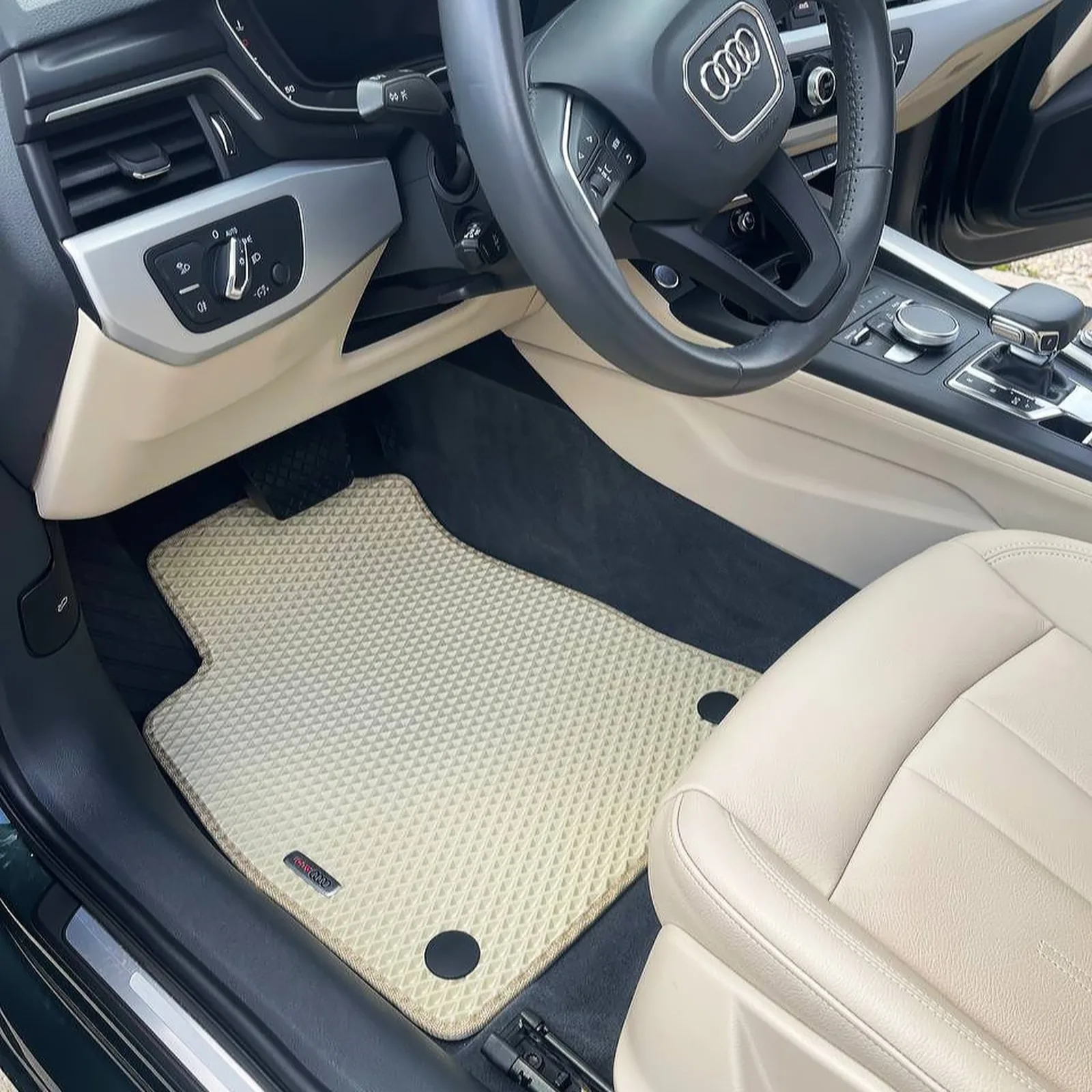 Covorașe auto EVA bej pentru Audi — Alfa Cars